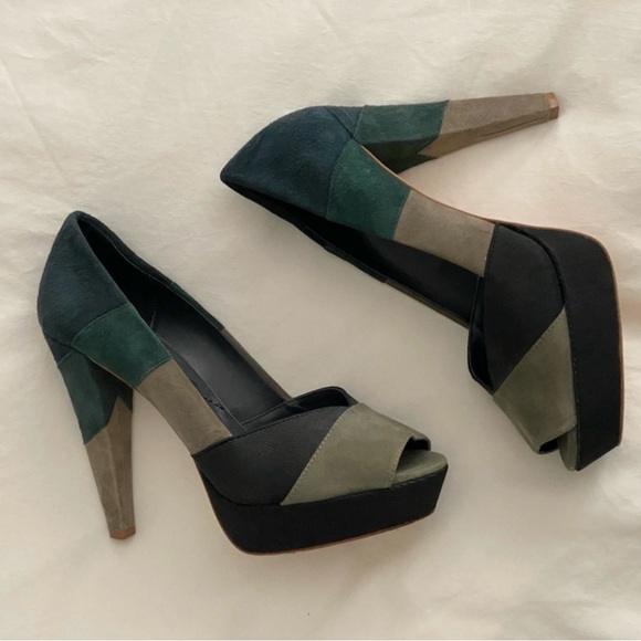Elegant Multicolor Women's Heels - Picture 9 of 9